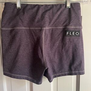 Sz Med 4 inch inseam Fleo purple heather work shortsgreat  for Cross Fit